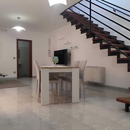 Casa Andros Villa Pertosa Екстериор снимка