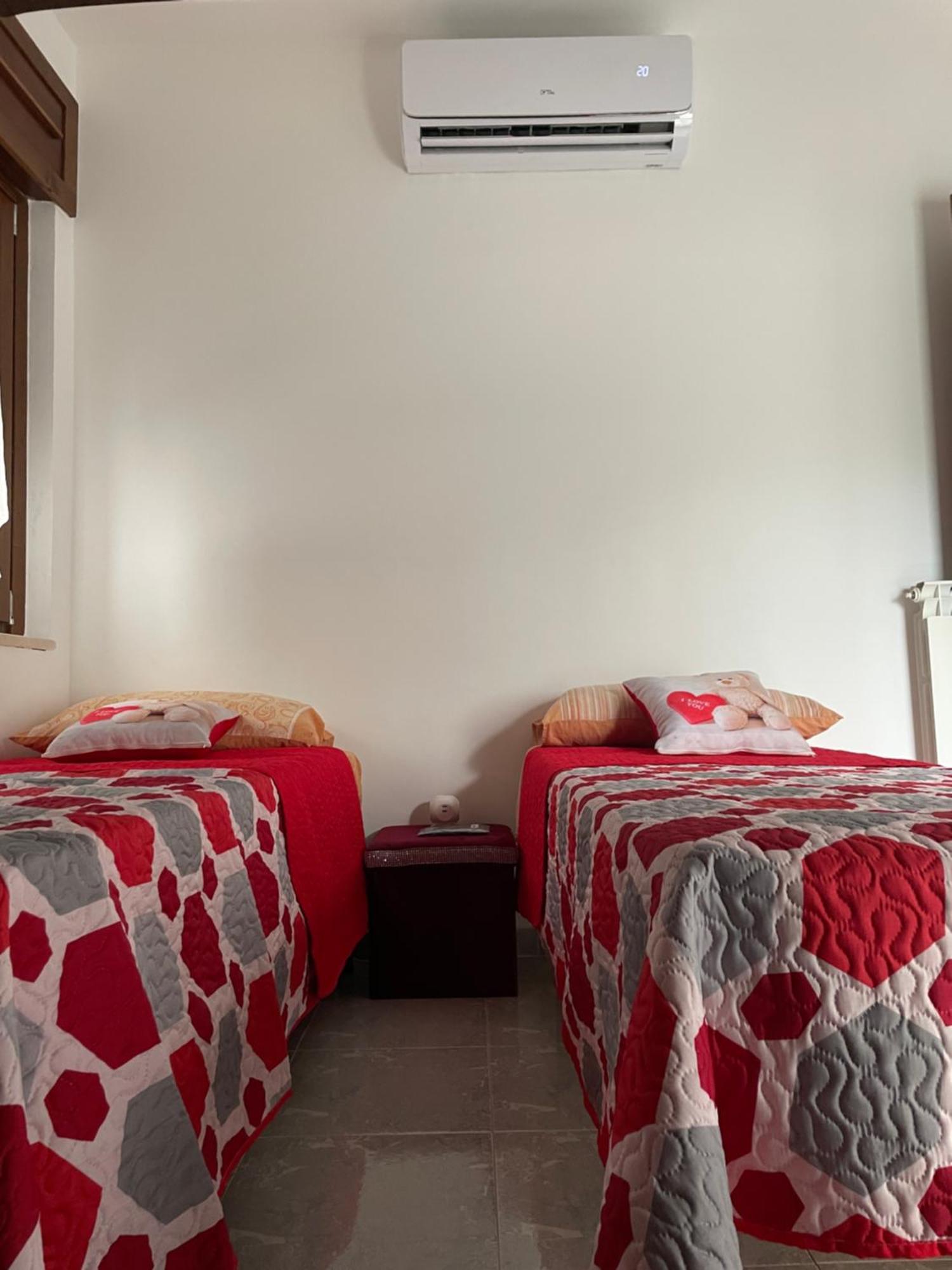 Casa Andros Villa Pertosa Екстериор снимка