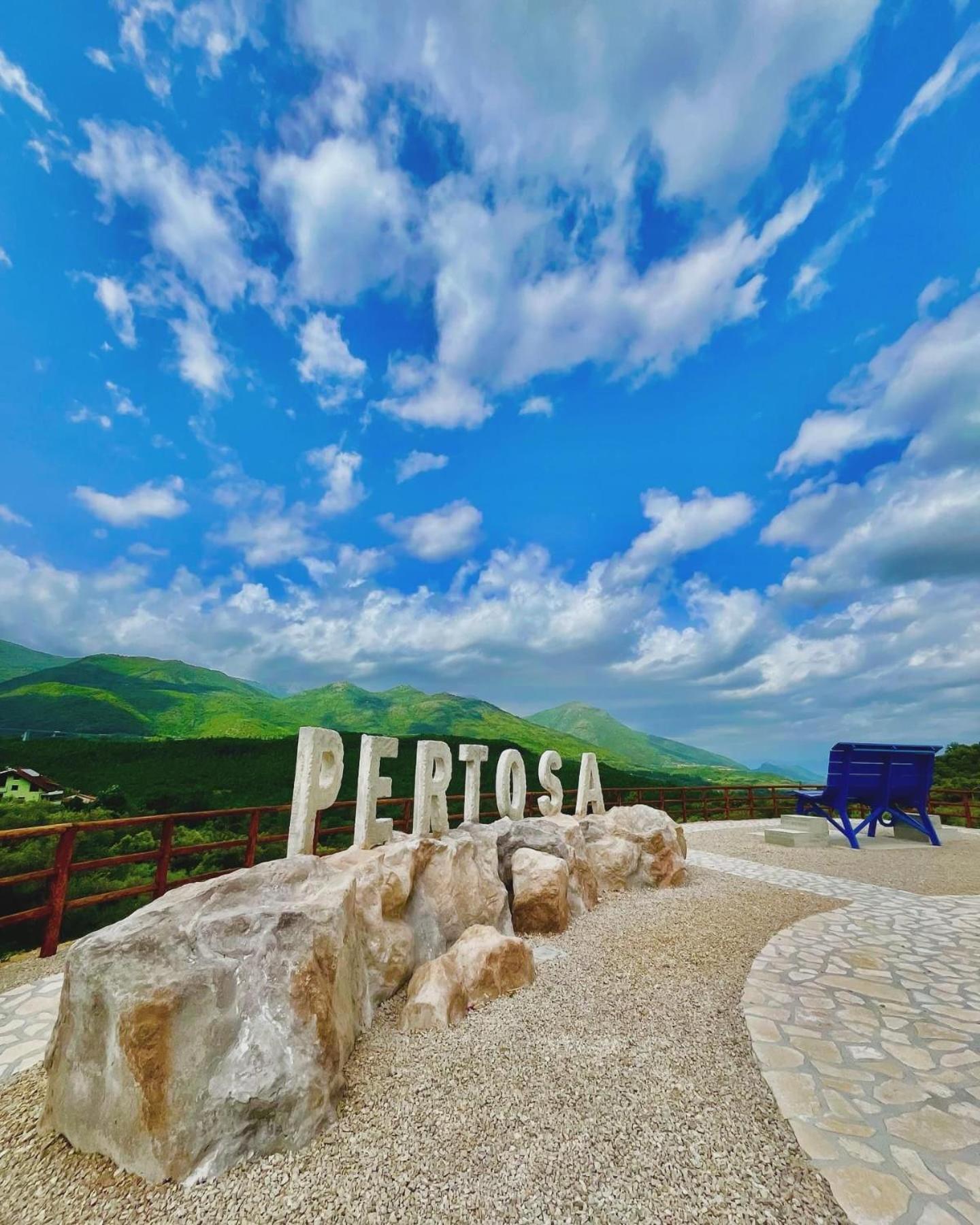 Casa Andros Villa Pertosa Екстериор снимка